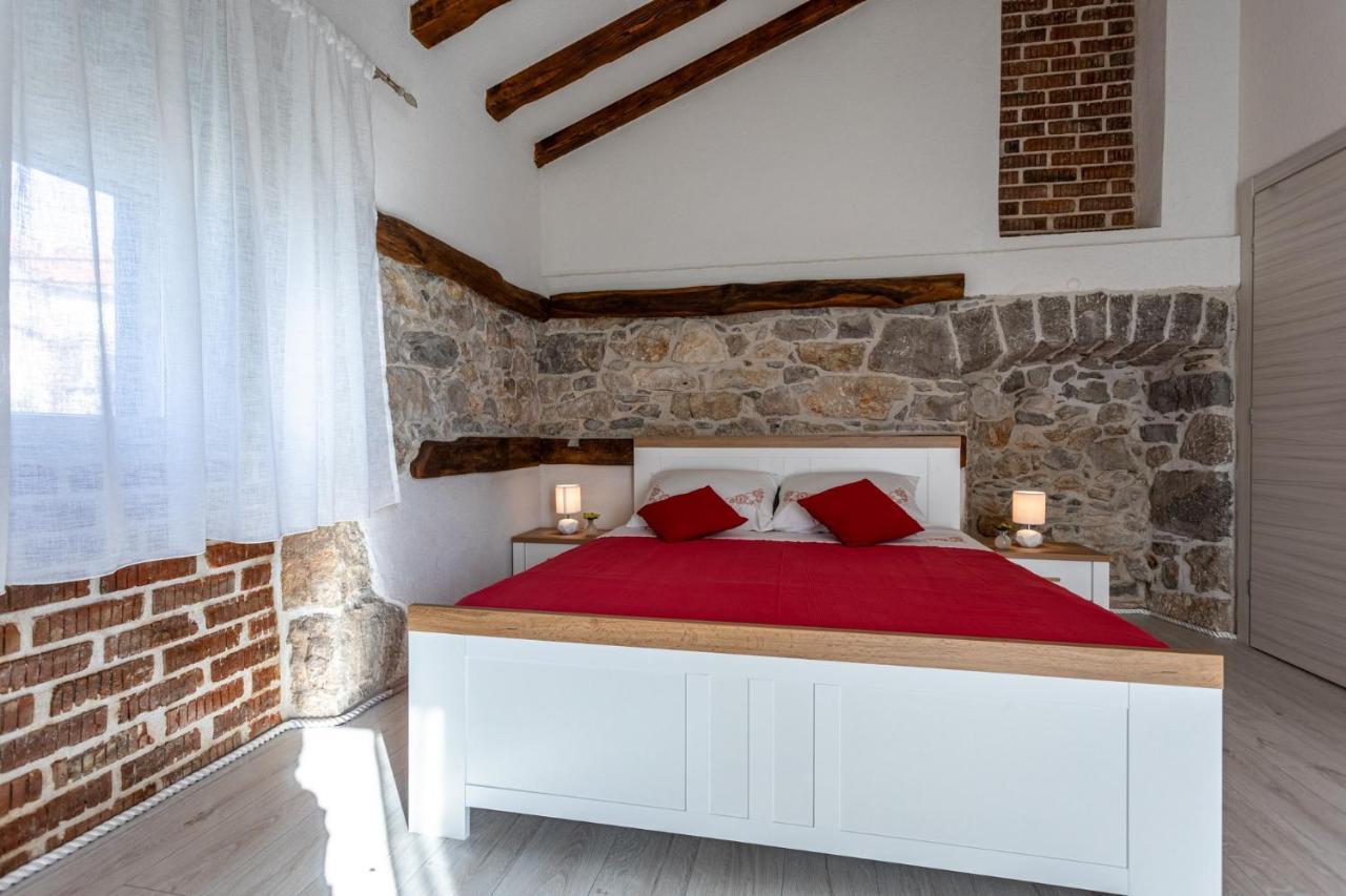 Villa Elm Milohnici 외부 사진