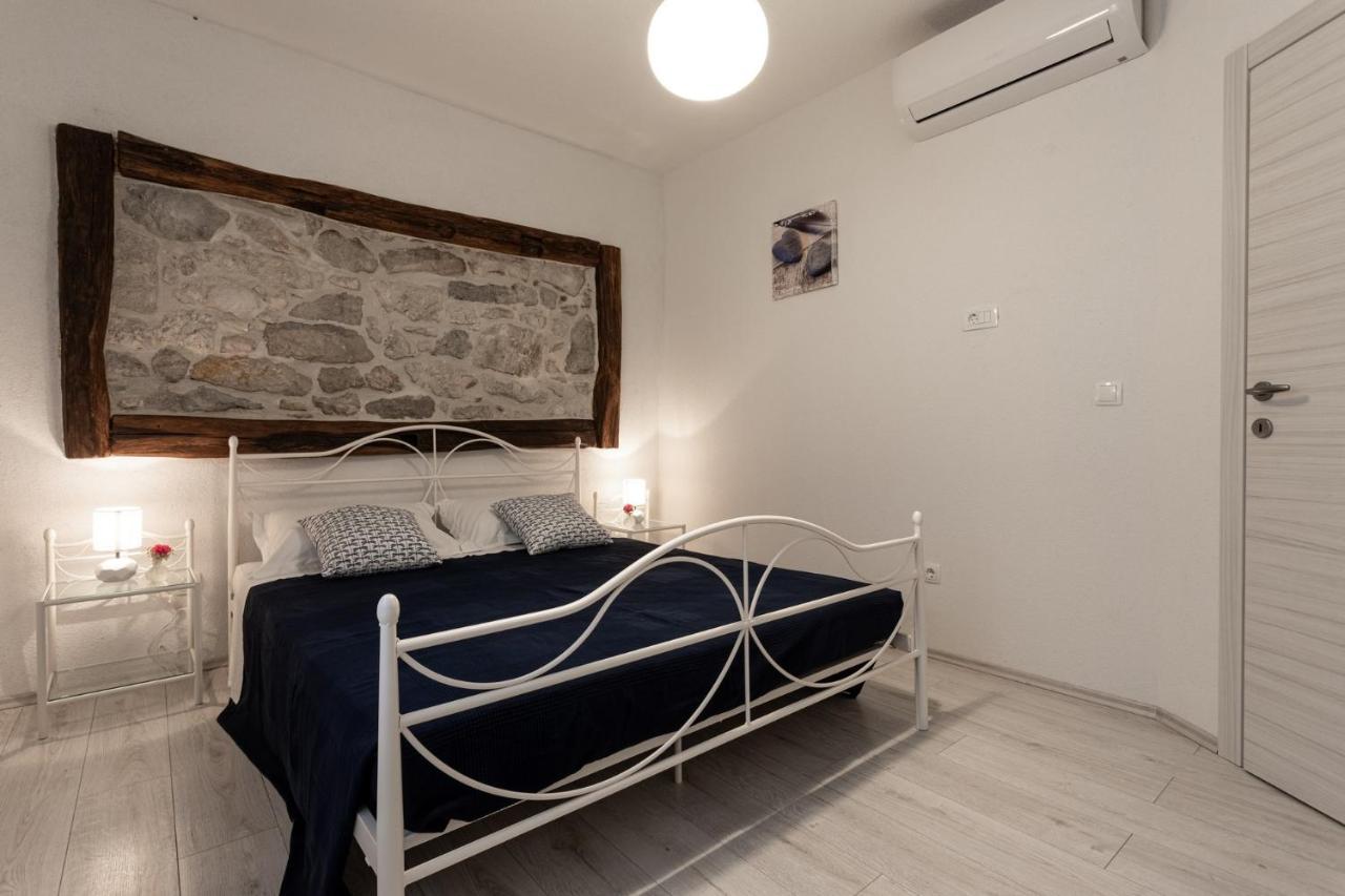 Villa Elm Milohnici 외부 사진