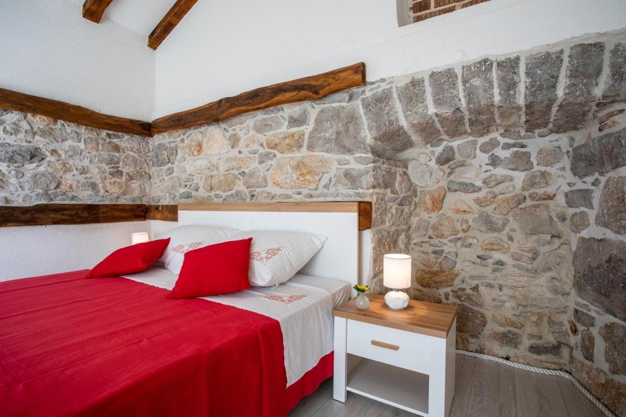 Villa Elm Milohnici 외부 사진